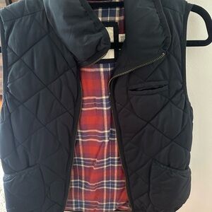 Navy Quilted Vest with Red Plaid Lining size women’s 10